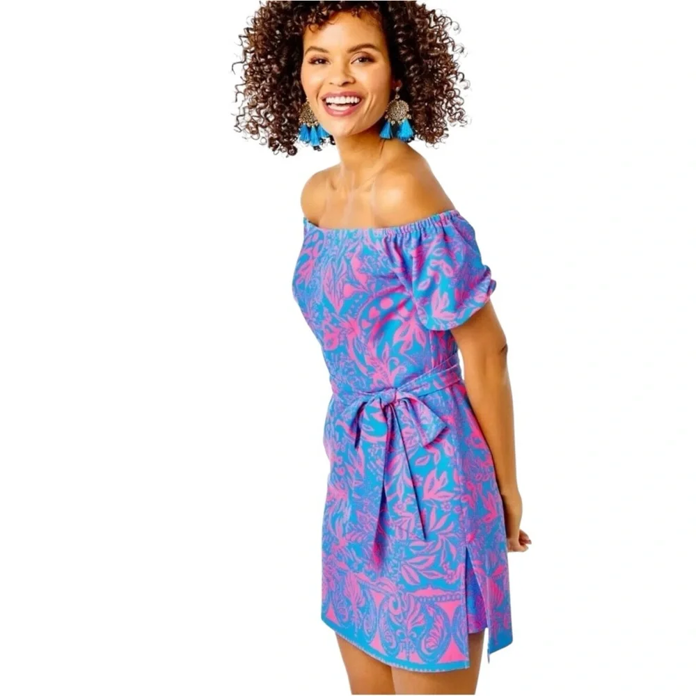 Lilly Pulitzer Jada Off The Shoulder Romper in Aura Pink Leaf An Impression Sz 2 - Picture 2 of 16